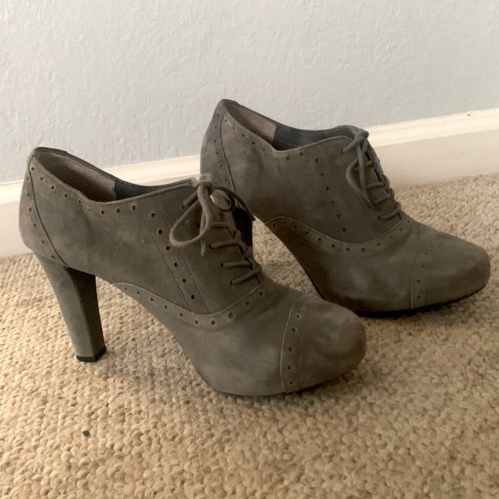 Gently used- Me Too Gray Suede Booties